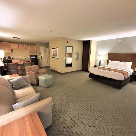 Amerivu Inn And Suites - Chisago City المظهر الخارجي الصورة