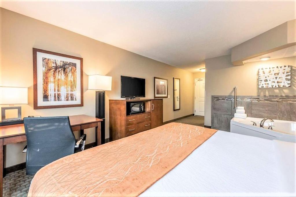 Amerivu Inn And Suites - Chisago City المظهر الخارجي الصورة