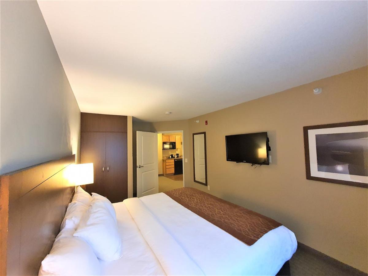 Amerivu Inn And Suites - Chisago City المظهر الخارجي الصورة