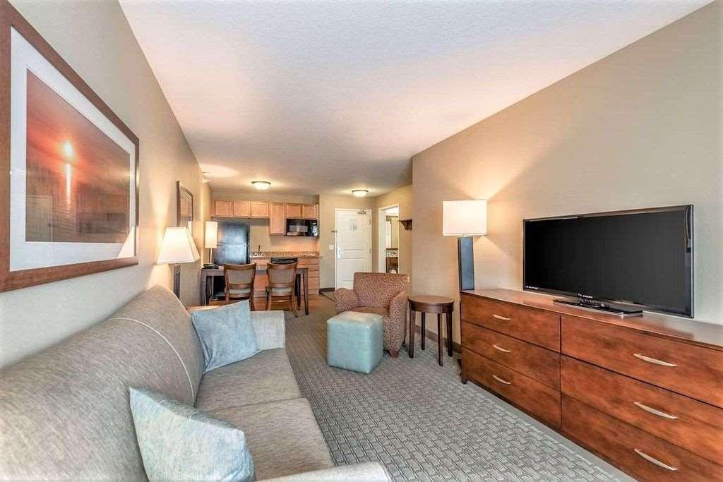Amerivu Inn And Suites - Chisago City الغرفة الصورة