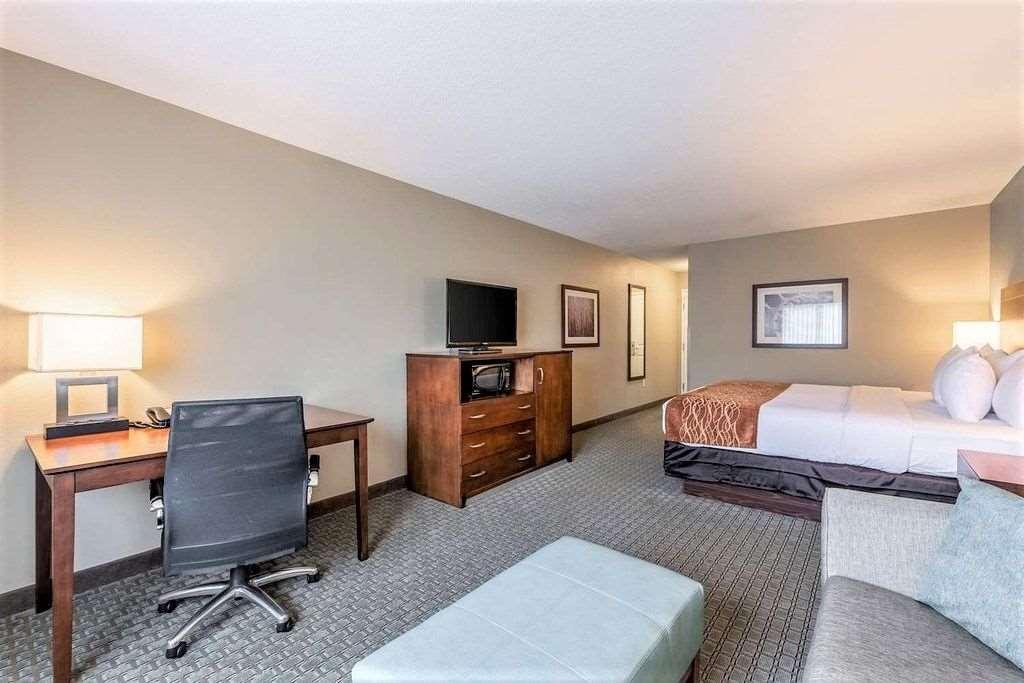 Amerivu Inn And Suites - Chisago City الغرفة الصورة